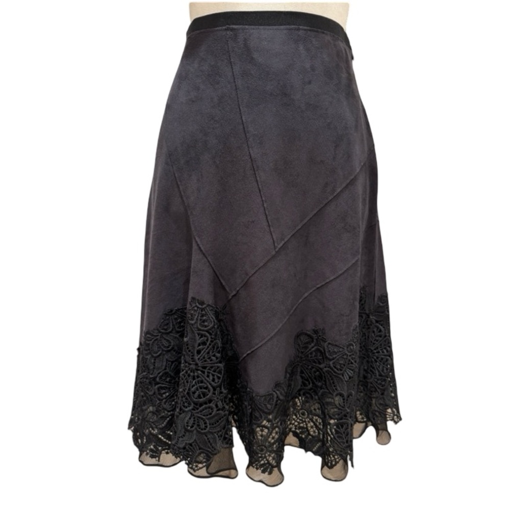 Elie Tahari Skirt Black Lace Ruffled Hem Artsy Flare Dressy Designer. Medium - Picture 2 of 11